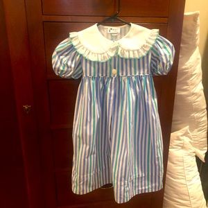 Adorable Monday’s Child dress. Size4T